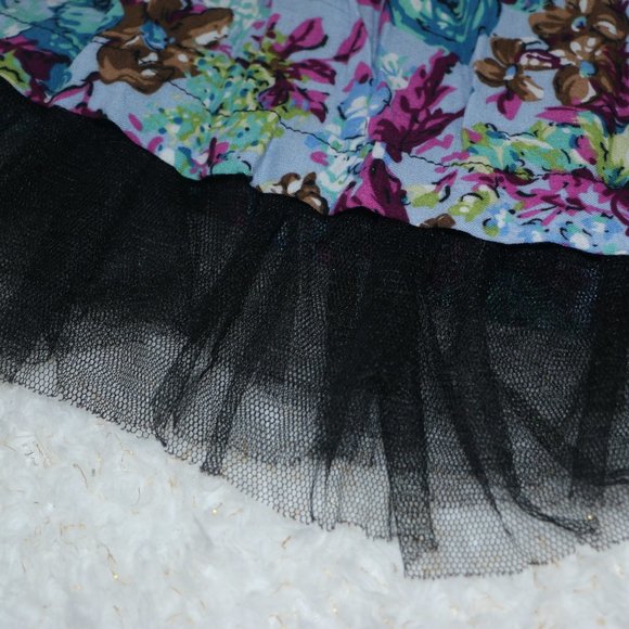 SAPA Floral Dress - Picture 8 of 10